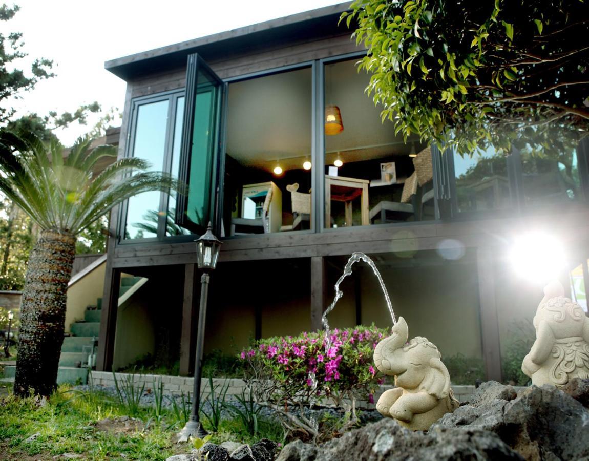 Thai Story Seogwipo Exterior foto