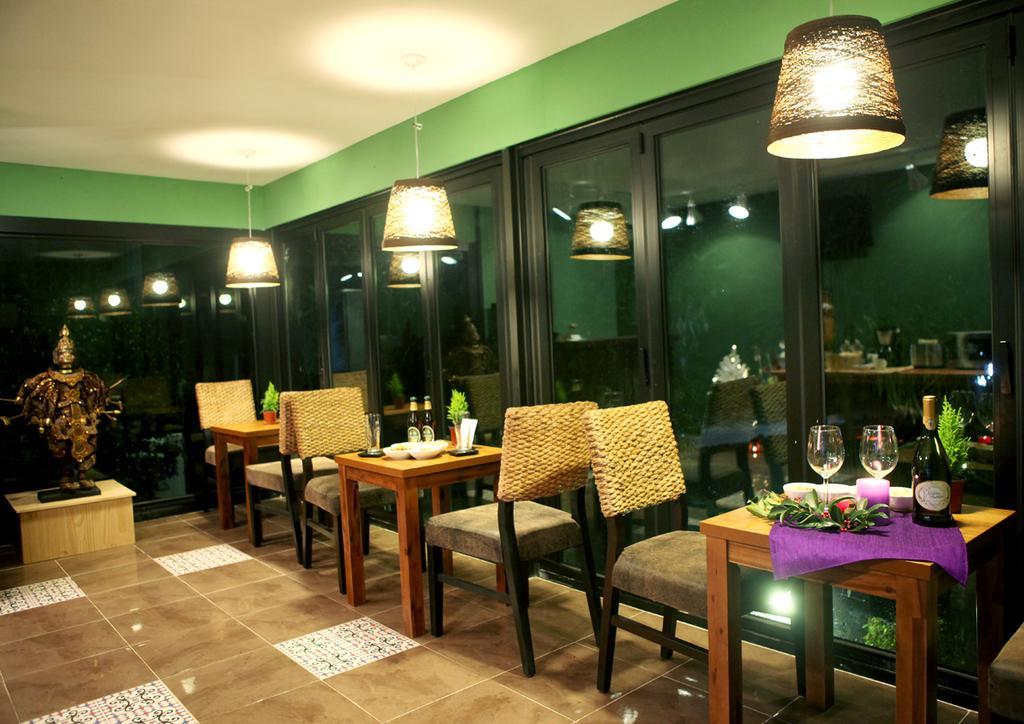 Thai Story Seogwipo Exterior foto
